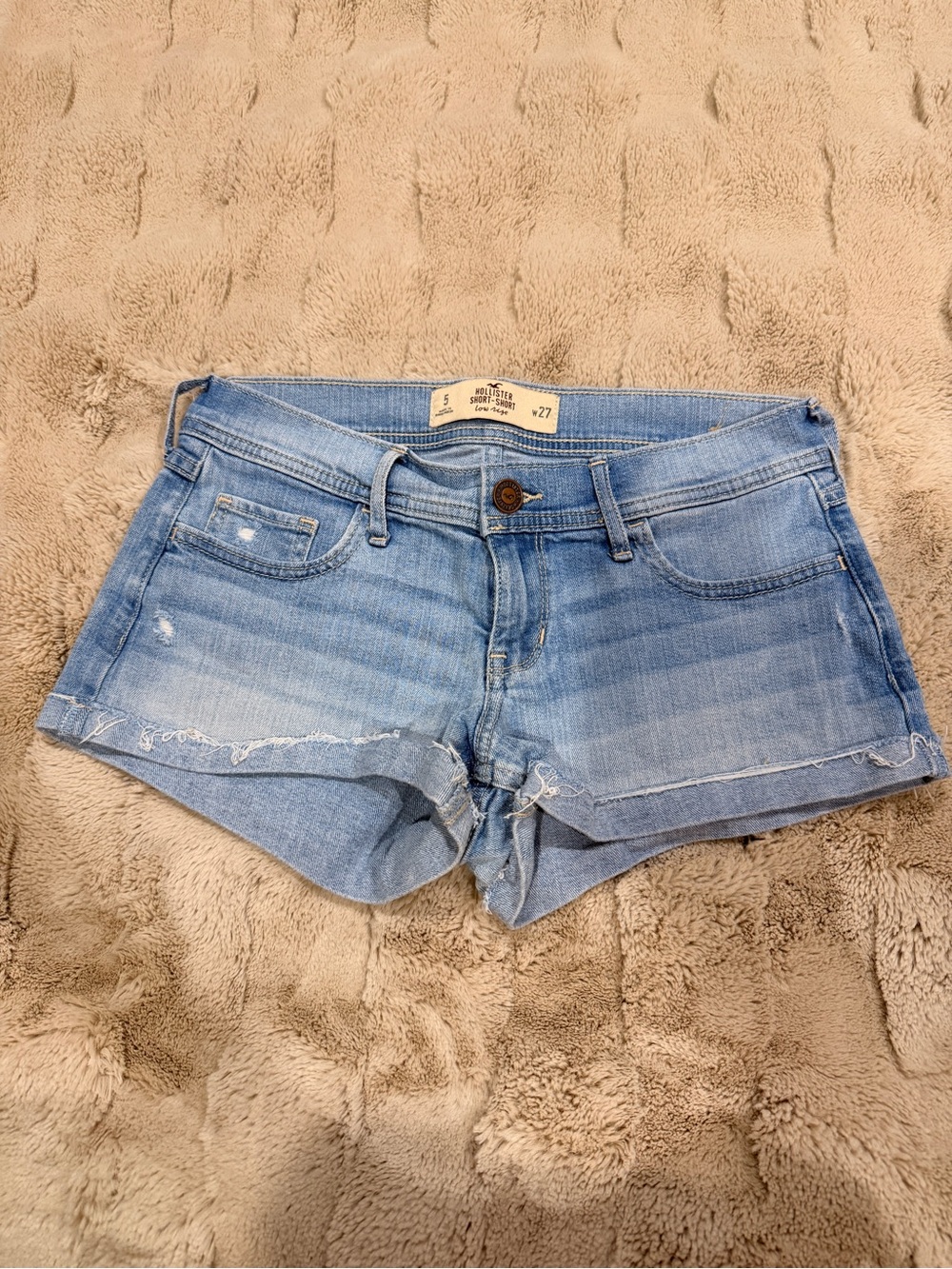 Hollister Denim Short Shorts Light Wash Y2K 2000s Distressed Cut Off Low Rise